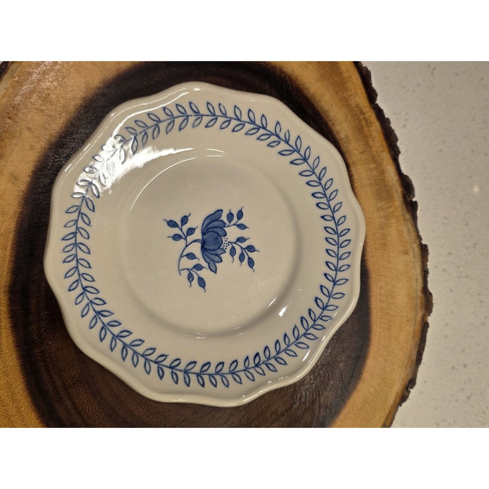 Blue in Bloom Williamsburg Dish Andrea Sadek Scalloped Florals - Picture 3 of 5